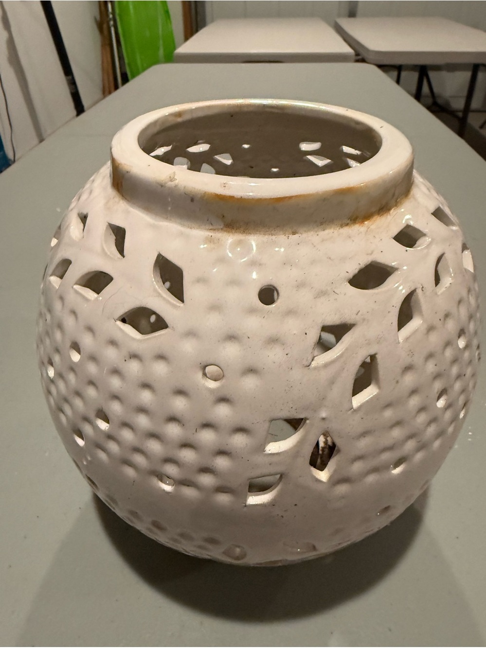 White Ceramic Lantern with Cutout Leaf Pattern